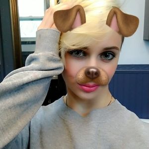 Meet your Posher, Gwyn